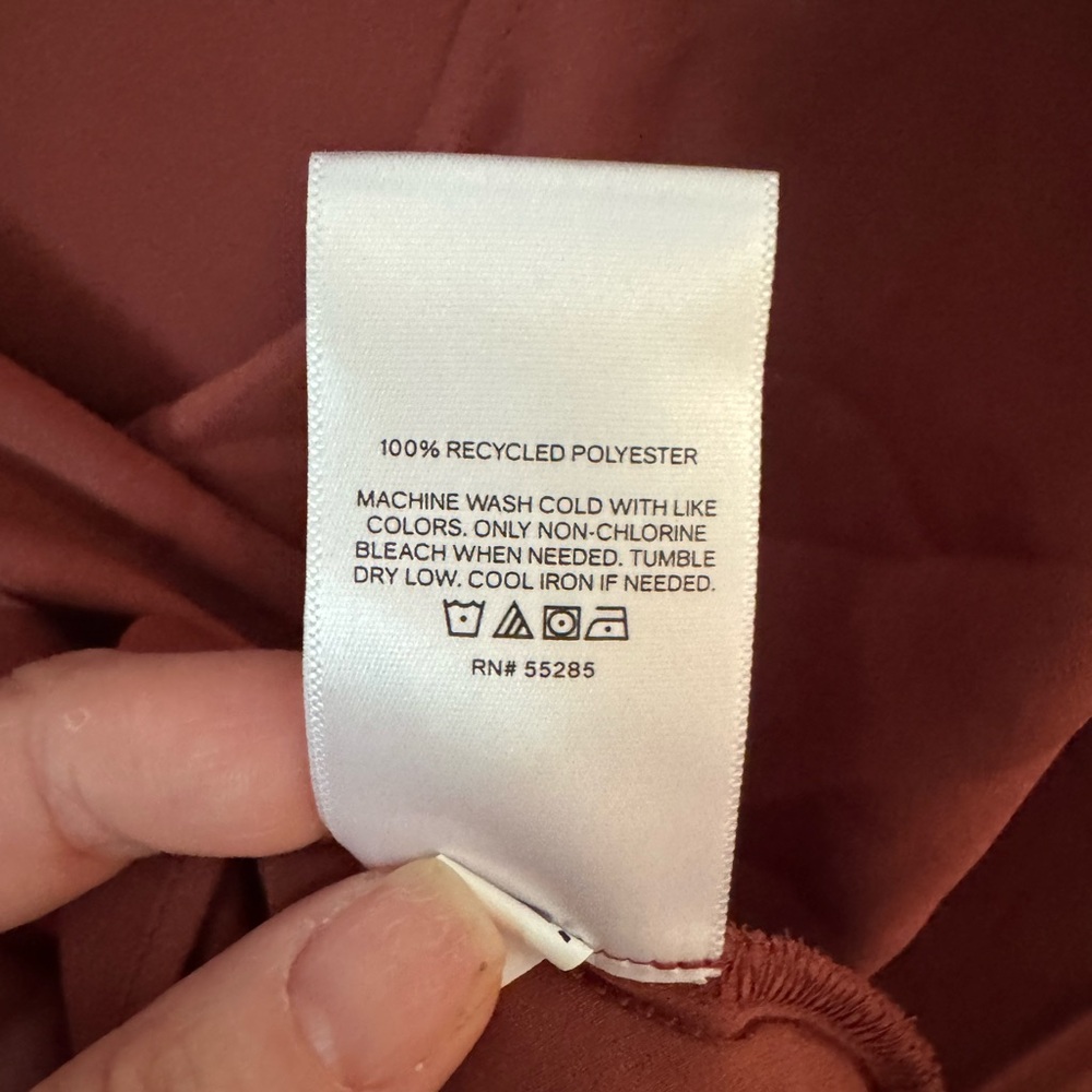 Express Rust/Brown Women's Blouse NWT - Picture 4 of 6